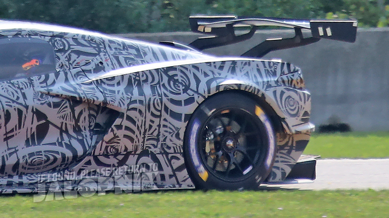 Illustration for article titled Mid-Engine Corvette C8.R: The Best Look Yet
